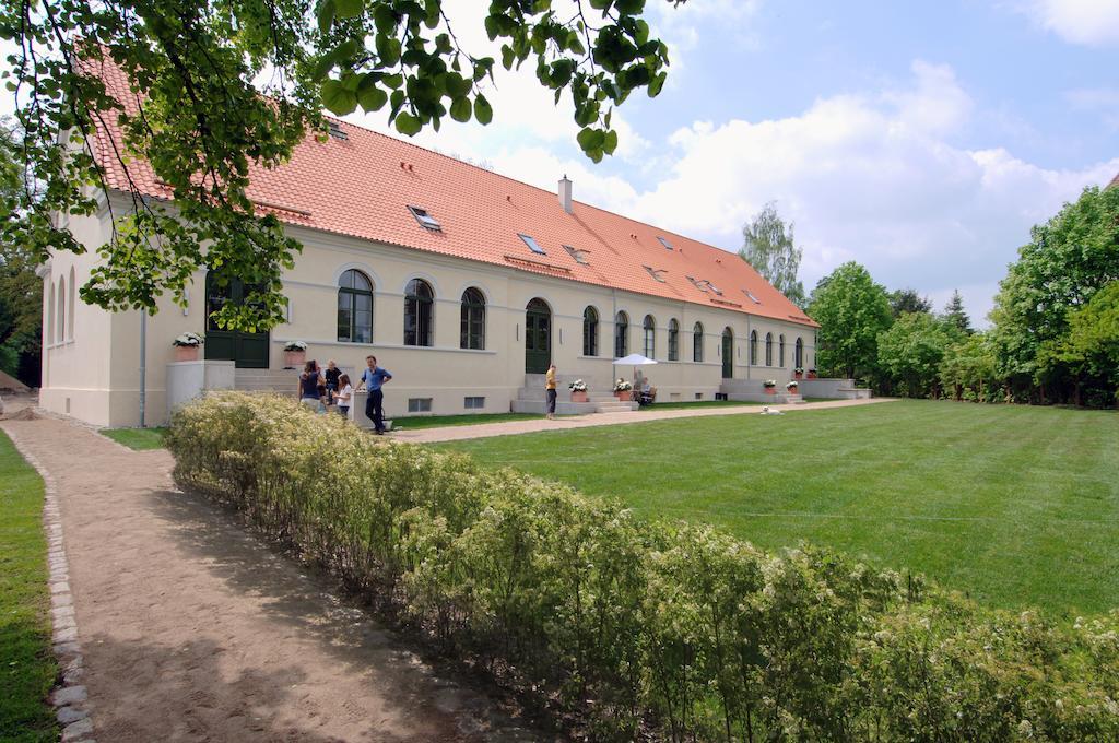 Kavaliershaus Suitehotel am Finckenersee Exterior foto