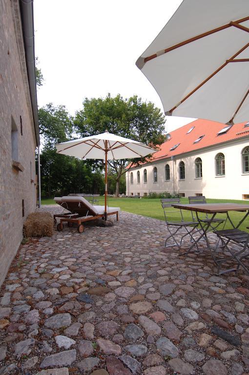 Kavaliershaus Suitehotel am Finckenersee Exterior foto