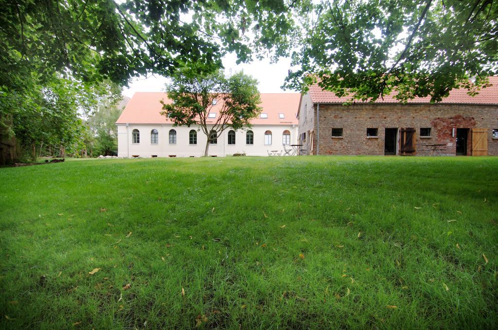 Kavaliershaus Suitehotel am Finckenersee Exterior foto